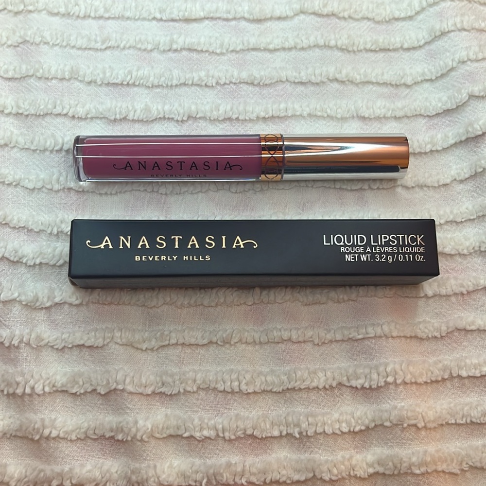 Anastasia Beverly Hills Liquid Lipstick Catnip